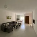 Emmy Apartments