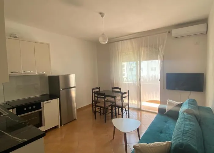Emmy Apartments